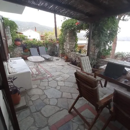 Natali's By The Sea Ferienhaus