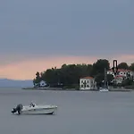 بيت للعطل Natali's By The Sea كاتو جاتزي