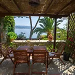 بيت للعطل Natali's By The Sea كاتو جاتزي