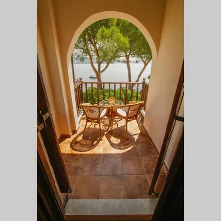 Natali's By The Sea