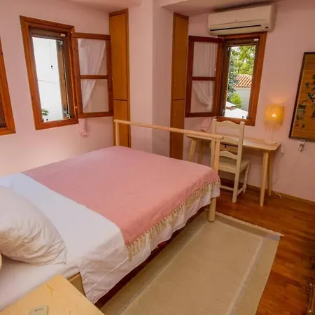 Ferienhaus Natali's By The Sea