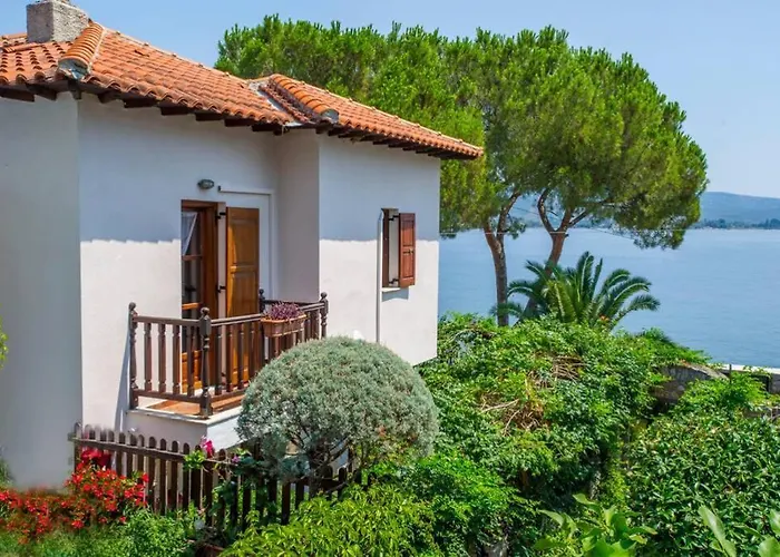 Natali's By The Sea Kato Gatzea