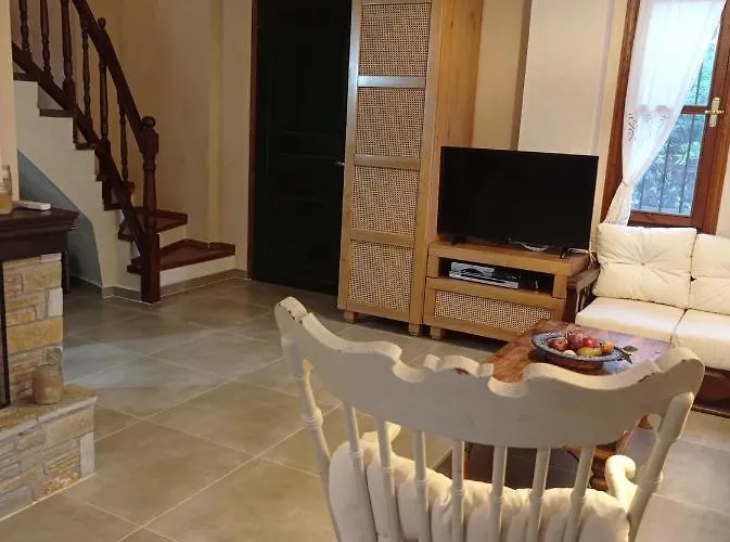 Natali's By The Sea Kato Gatzea